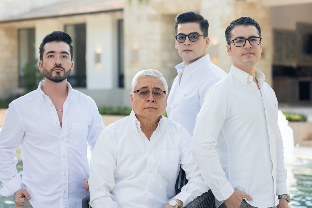 FAMILIA AMADOR
